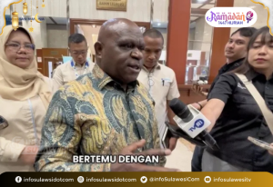 Menteri HAM Serahkan Draf RUU Masyarakat Adat ke Baleg DPR
