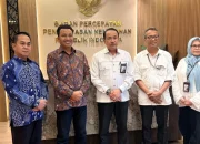Entaskan Kemiskinan, Bupati Lutra Dorong Pengembangan Rumput Laut di Kawasan Garis Pantai
