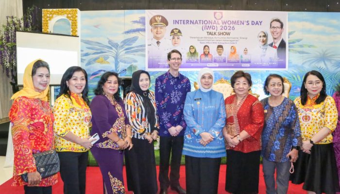 Aliyah Mustika Ilham Buka International Women’s Day Talkshow 2026, Dorong Perempuan Makassar Berdaya