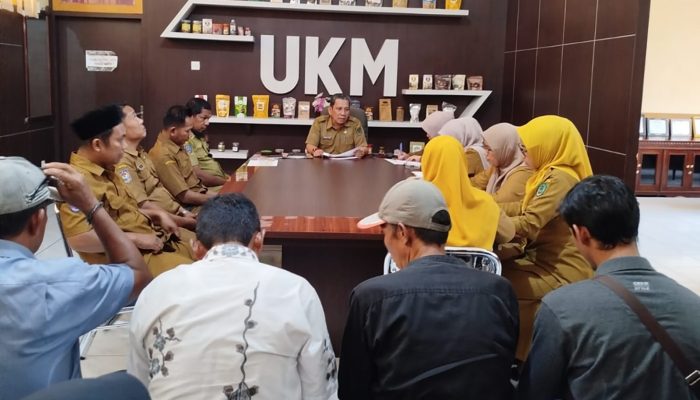 DP2KUKM Luwu Utara Gelar Rakor Optimalisasi Pasar Rakyat: Perkuat Sinergi demi Pelayanan Prima