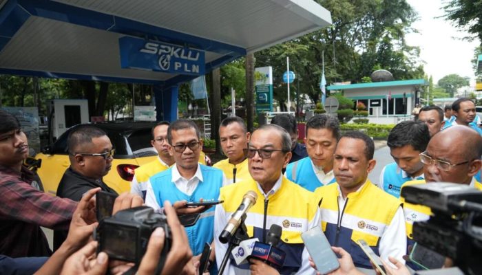 Kementerian ESDM Pastikan Listrik Sulsel Aman saat Idulfitri, PLN Siagakan 4.972 Personel dan 69 SPKLU