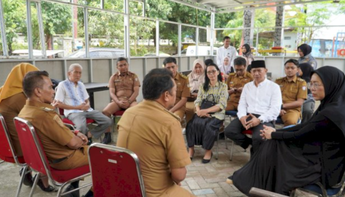Ketua TP PKK Makassar Tinjau TPS3R Malimongan Tua, Dorong Budaya Pilah Sampah dari Keluarga