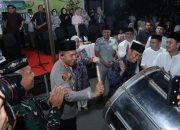 Kapolres Kotamobagu Bersama Walikota Kotamobagu Lepas Pawai Takbiran