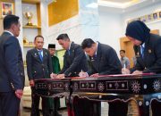 Kakanwil Andi Basmal Lantik Pejabat Non Manajerial, Soroti Peran Strategis Jabatan Fungsional