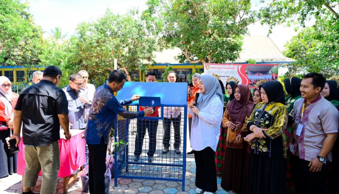 Wagub Sulsel Edukasi Siswa Sidrap Pilah Sampah Sejak Dini, Tumbuhkan Budaya Peduli Lingkungan