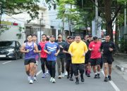 Wali Kota Makassar Lepas dan Ikut Lari Bersama Runners, Gaungkan Gerakan Lari Menuju MHM 2026