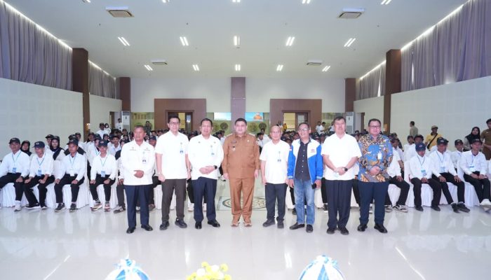 Perkuat Kompetensi Nelayan, Wali Kota Munafri Tekankan Prioritas Keselamatan di Laut