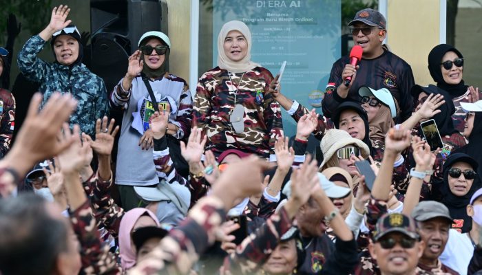 Aliyah Mustika Ilham dan IAS Hadiri Jalan Sehat Silaturahmi FKPPI–KBPP Polri Sulsel