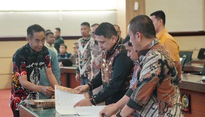 Munafri dan Kepala Daerah se-Sulsel Teken Komitmen Pengelolaan Sampah, Target Nasional 2029 Dipercepat