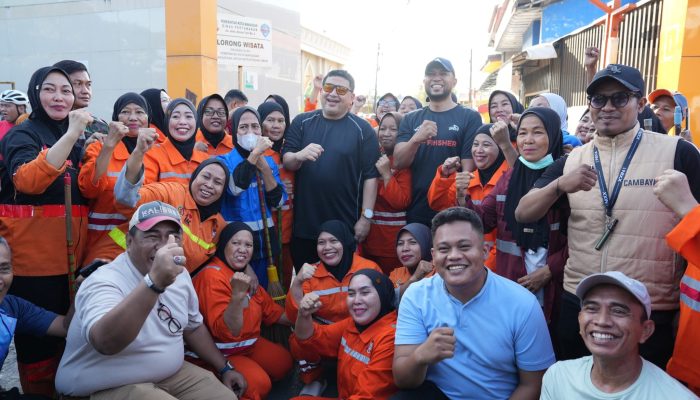 Wali Kota Munafri Gowes Bareng SKPD Tinjau Jumat Bersih di Wajo dan Ujung Tanah