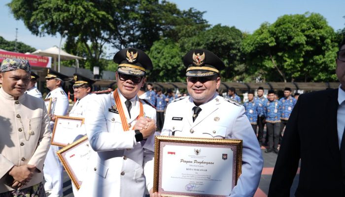 Makassar Bersinar di Panggung Nasional, Raih Penghargaan Kinerja Pemerintahan Terbaik di Hari Otda 2026