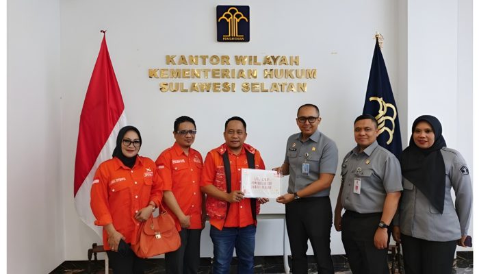 Kemenkum Sulsel Terima Audiensi Partai Gerakan Rakyat, Tegaskan Prosedur SKT Harus Dipenuhi Sesuai Ketentuan